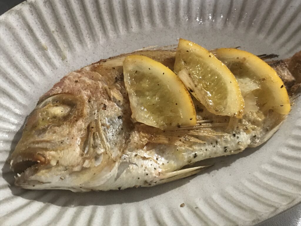 白身魚のソテー 塩レモン風味