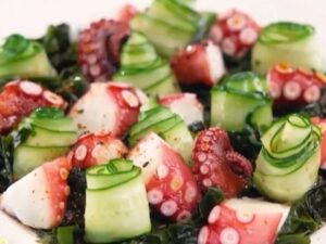 キュウリとタコのポン酢オリーブオイル