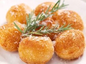 カニのライスコロッケ