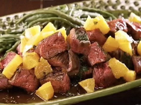 牛肉ステーキ ガストリックのオレンジ山椒ソース